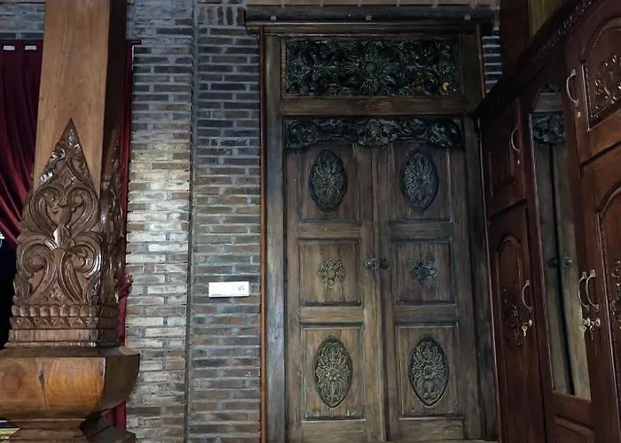 Meriki Losari Villa, In The Heart Of Bali, Joglo One Bedroom Villa