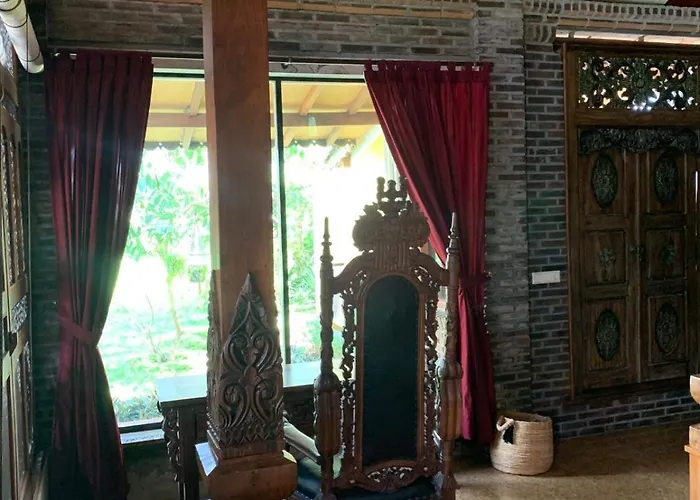 Meriki Losari Villa, In The Heart Of Bali, Joglo One Bedroom Villa